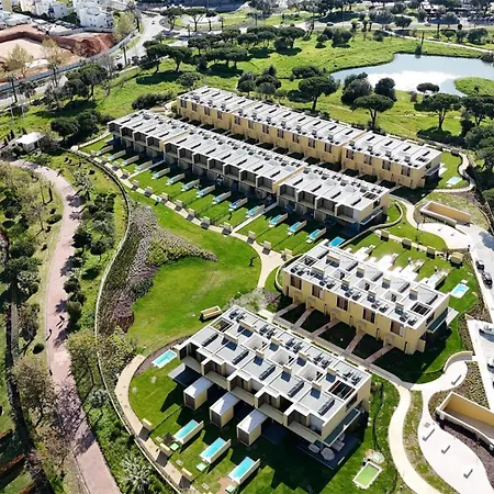 Villa Casa Bougainvillea By Cleverdetails, Private Pool 